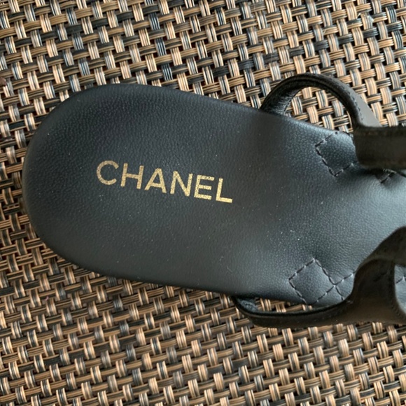 Chanel Gold Chain Logo Sandals - Picture 4 of 6